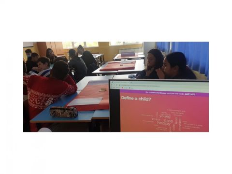 Ditën Botërore të Fëmijëve imazh 23